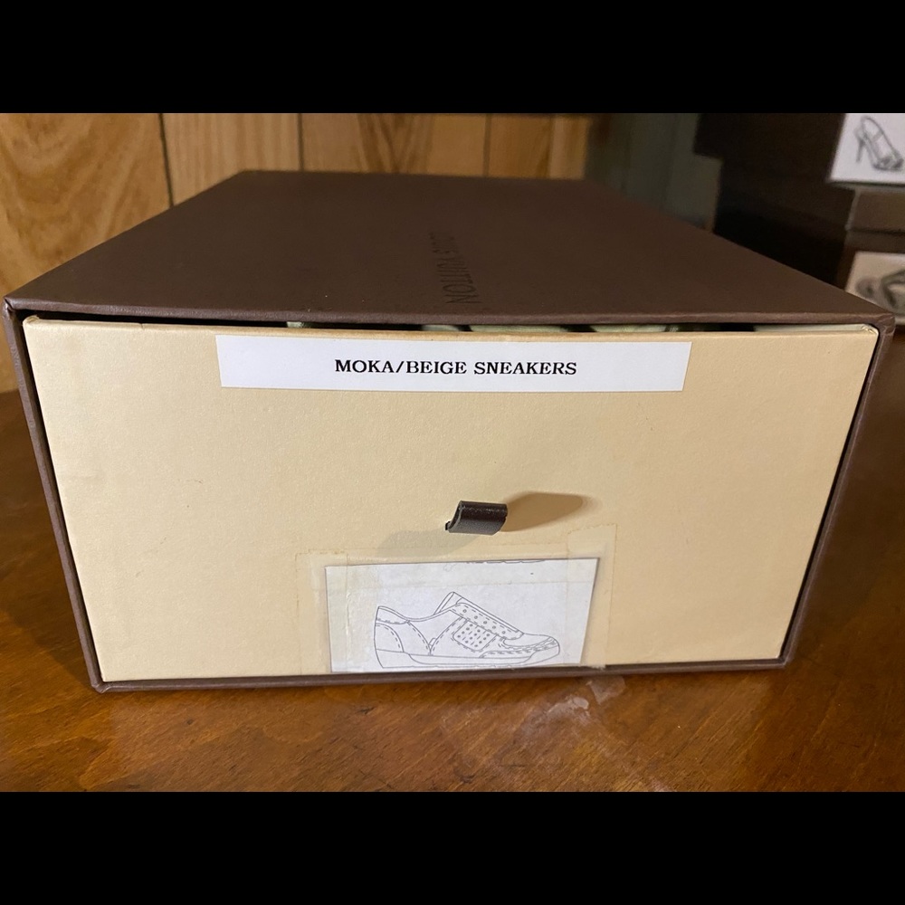 Louis Vuitton Moka - Beige Sneakers - Picture 5 of 5